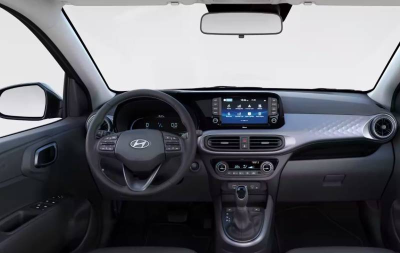 Hyundaii10 Interior